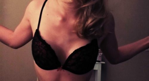 cuckoldsteljong: She told me I could finally have sex with her,... 2