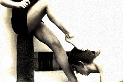 mysearchforthesuperiorfemalewife: dannaedann:
All Hail the Superior FEMALE! 6