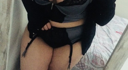 crybaby-pebbles:Happy birthday to meeee 😁🖤 Ohhhhhhh... 9