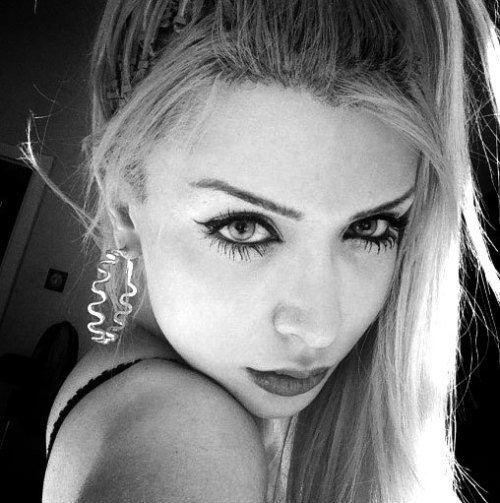 tumblr p6uyakFWfc1viv7dyo1 500 1