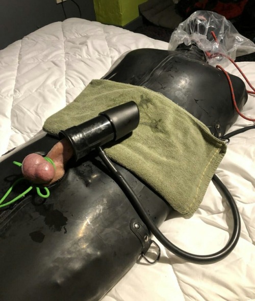 pupdelkin:Enjoying long tremblr edging with breath play. Rubber... 2 tumblr pdplm8vB8i1uhgnb6o1 500