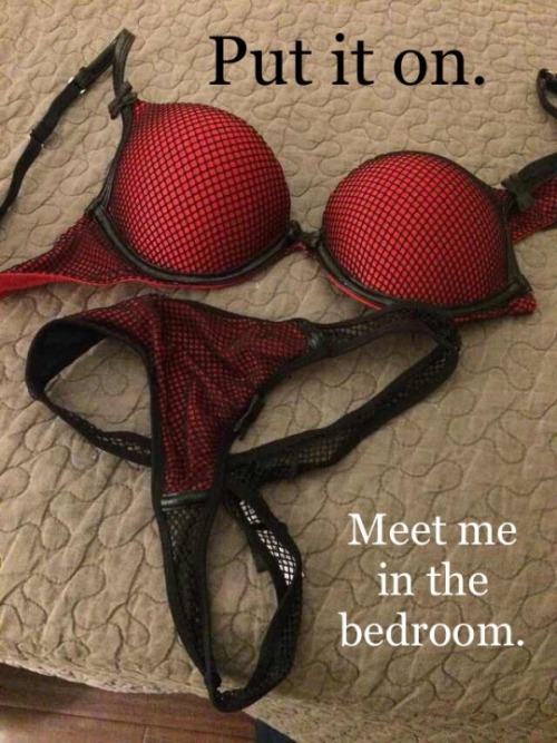 girly-slutty-sissy: https://twitter.com/Ales9_Naktova -... 2