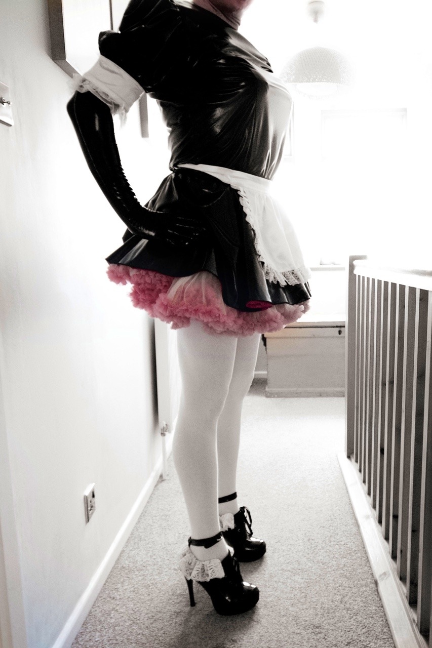 See sissy-maid-staci: Back in Black I do love pink silks and satins, but th...