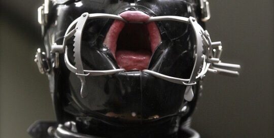 bratliketread: He is dating a friend of mine. 7