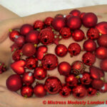 Pour Me A Glass Members Newsletter – January 2023 #PMAGW 4 Xmas Kisses 2022