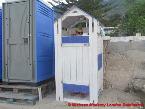 Modestly Changing #sinfulsunday #naughtyscavengerhunt 2 Modestly Changing 1 2023