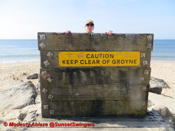 Modest Groyne Exposé Vŭ … #sinfulsunday 2 Sinful Groynes 1